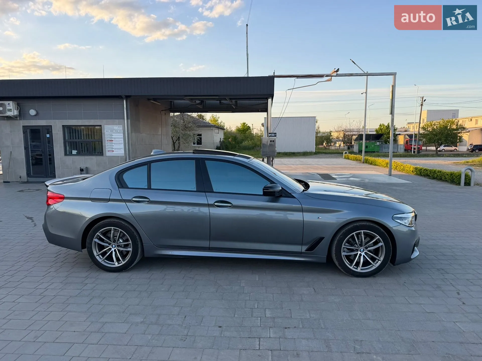 2017 BMW 5er - мініатюра 13