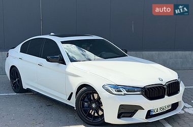 Седан BMW 5 Series 2017 в Киеве