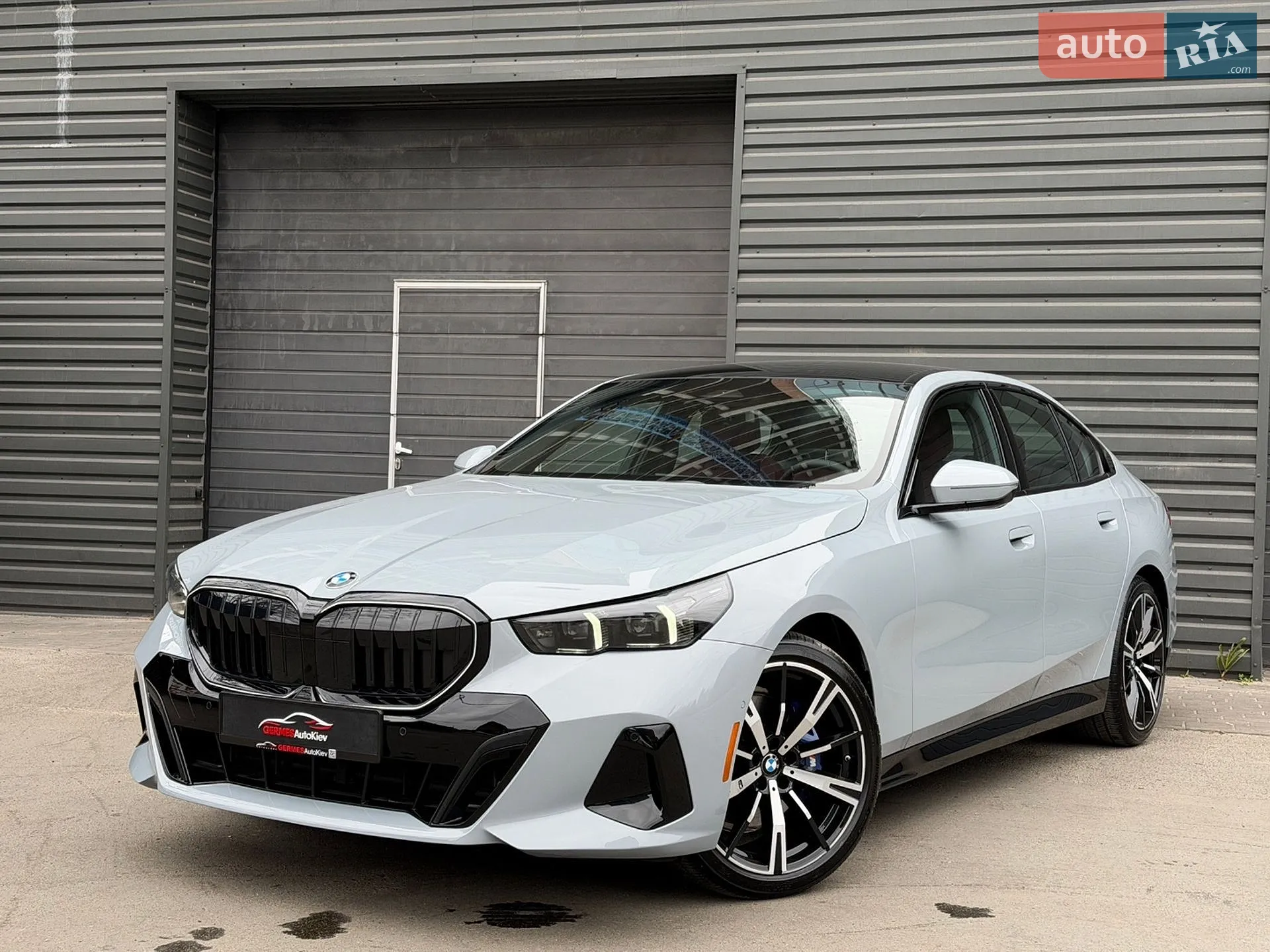 2025 BMW 5er - фото 1
