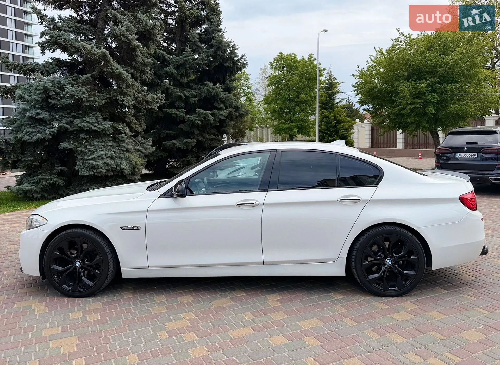 2010 BMW 5er - мініатюра 8