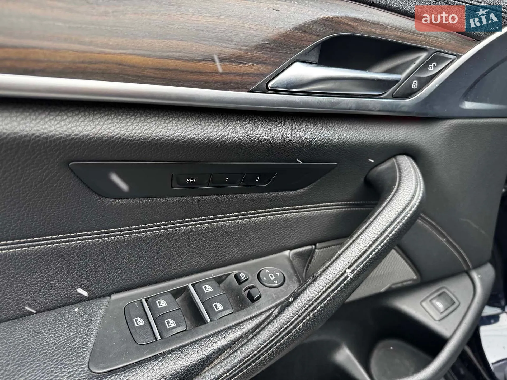 2017 BMW 5er - мініатюра 38