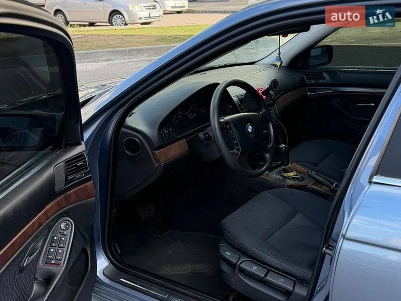 BMW 5 Series 2002 VIN WBADT21040GZ13691 фото оголошення 10 з 51