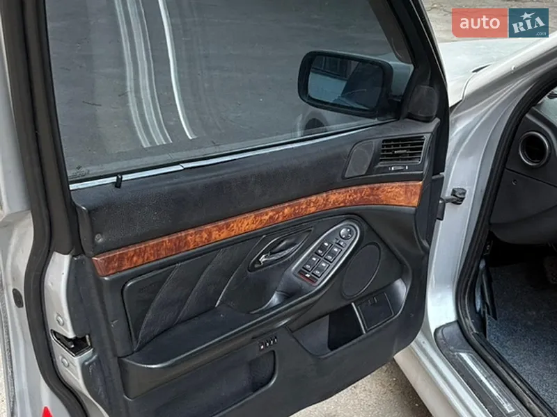 BMW 5 Series 1999 VIN WBADM634XYGU05886 фото оголошення 16 з 54