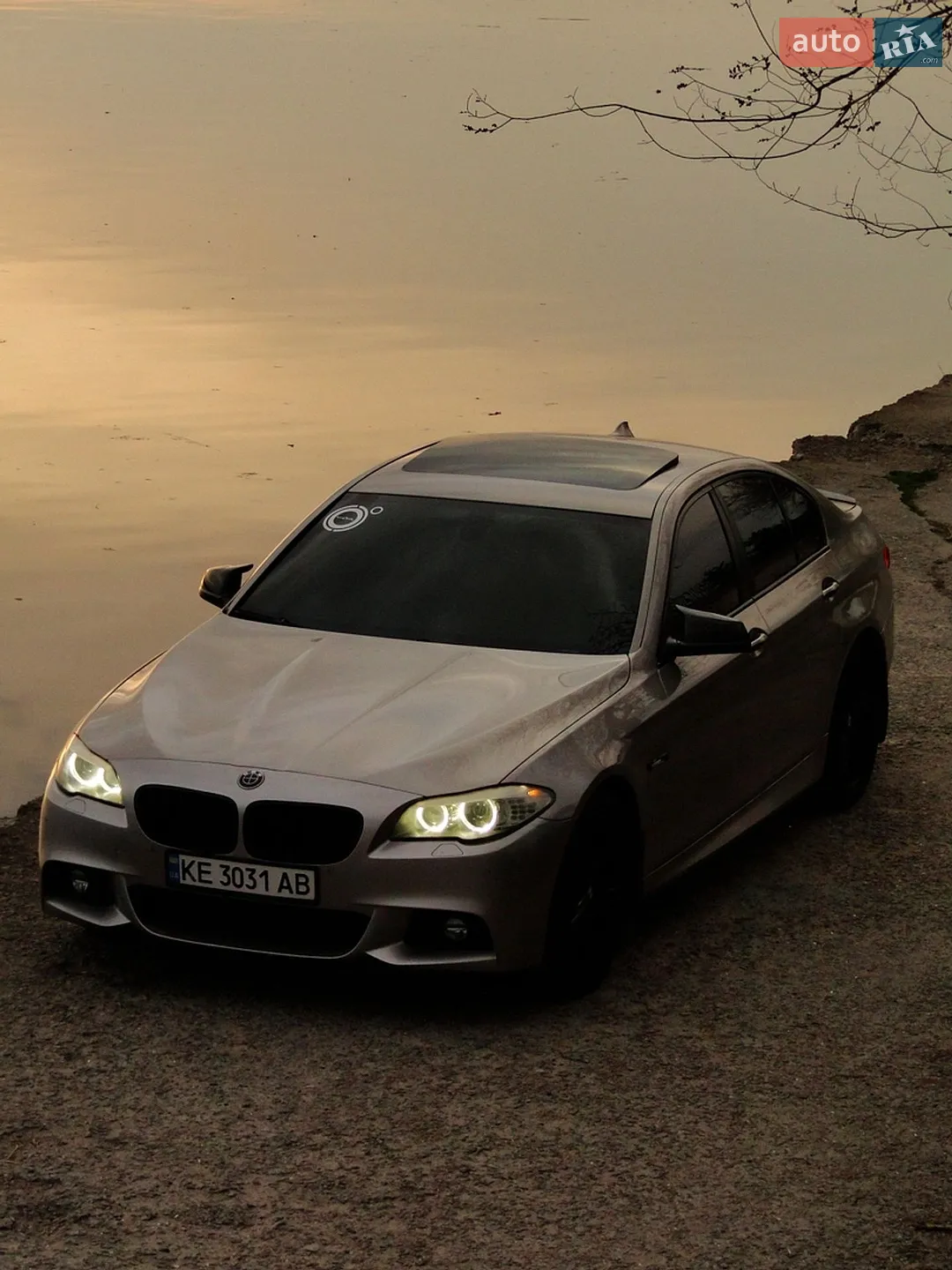 2012 BMW 5er - мініатюра 8