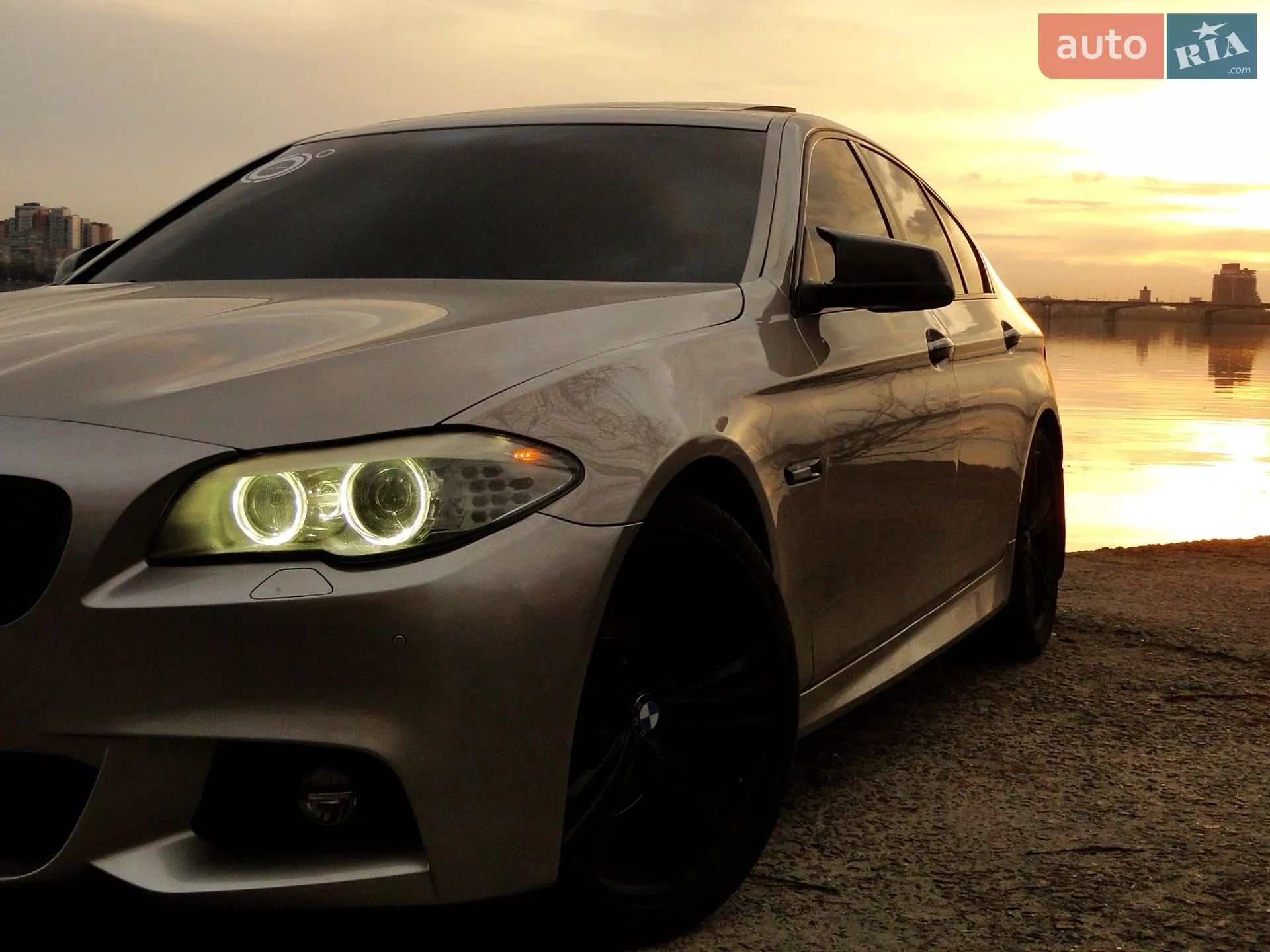 2012 BMW 5er - мініатюра 12