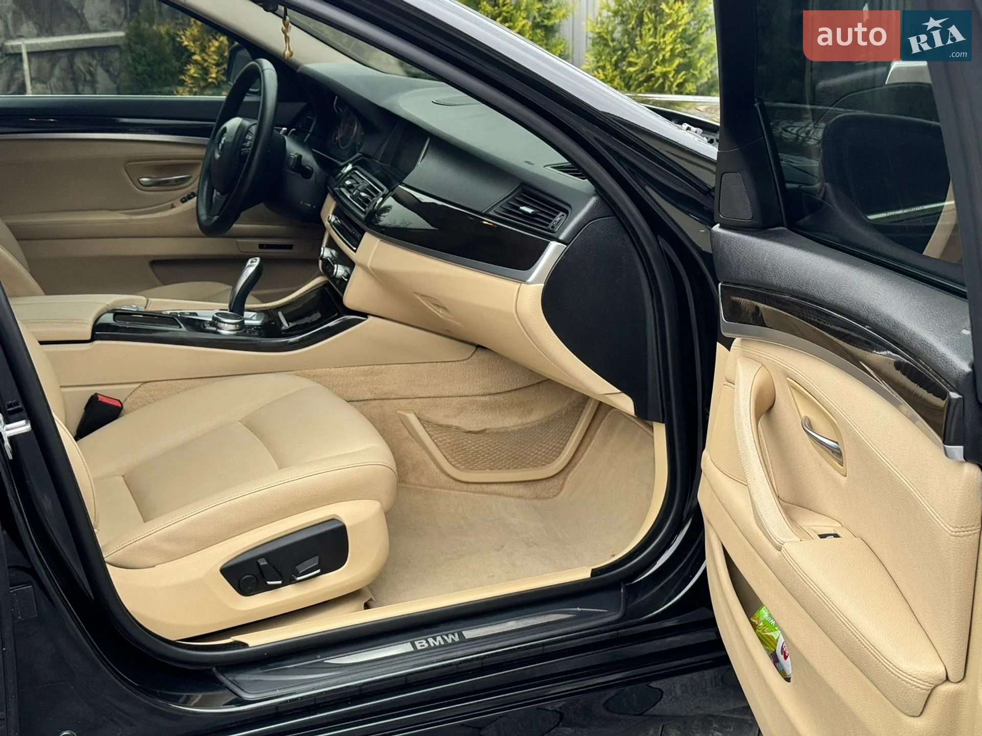 2015 BMW 5er - мініатюра 13