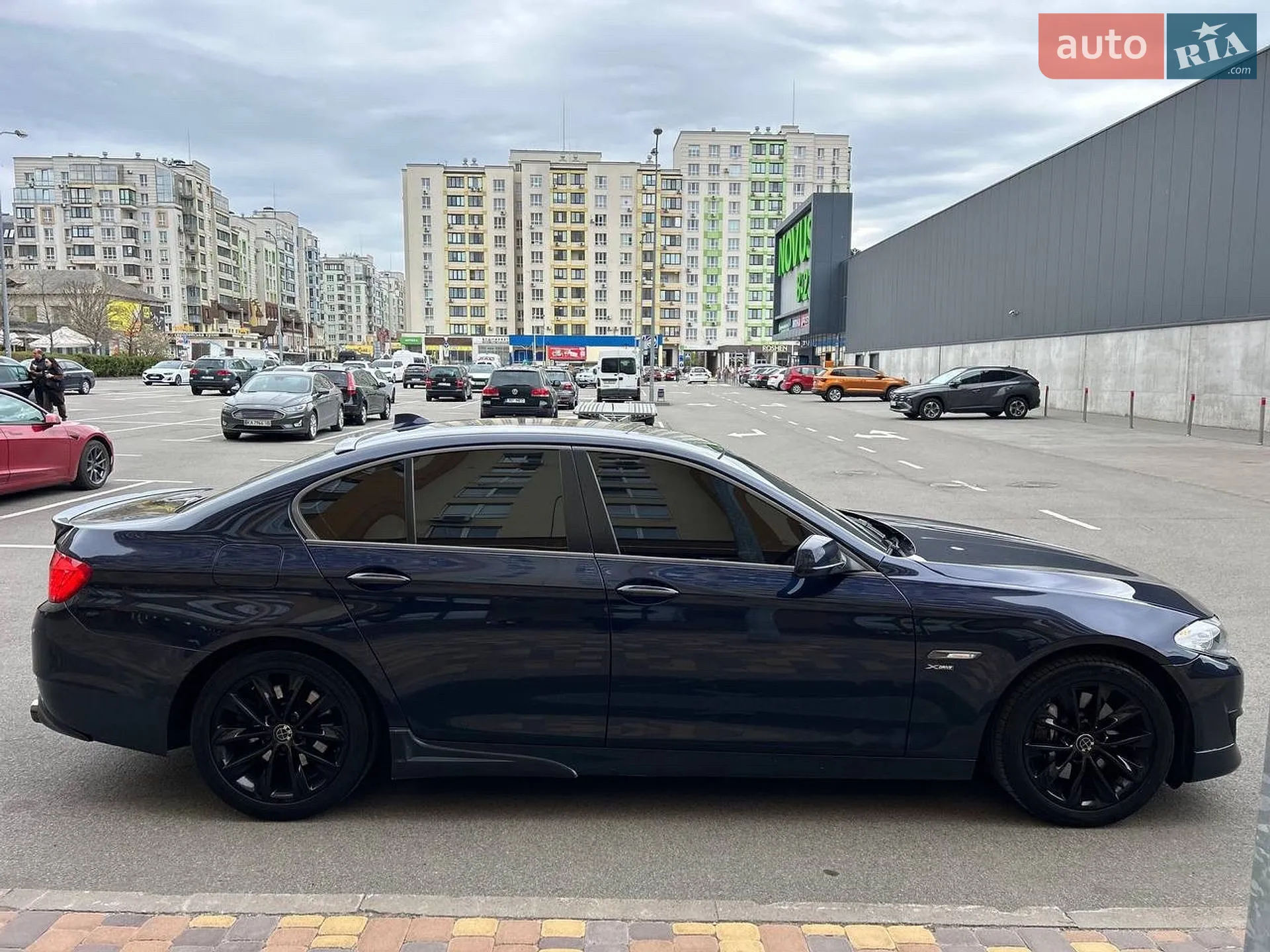 2011 BMW 5er - мініатюра 6