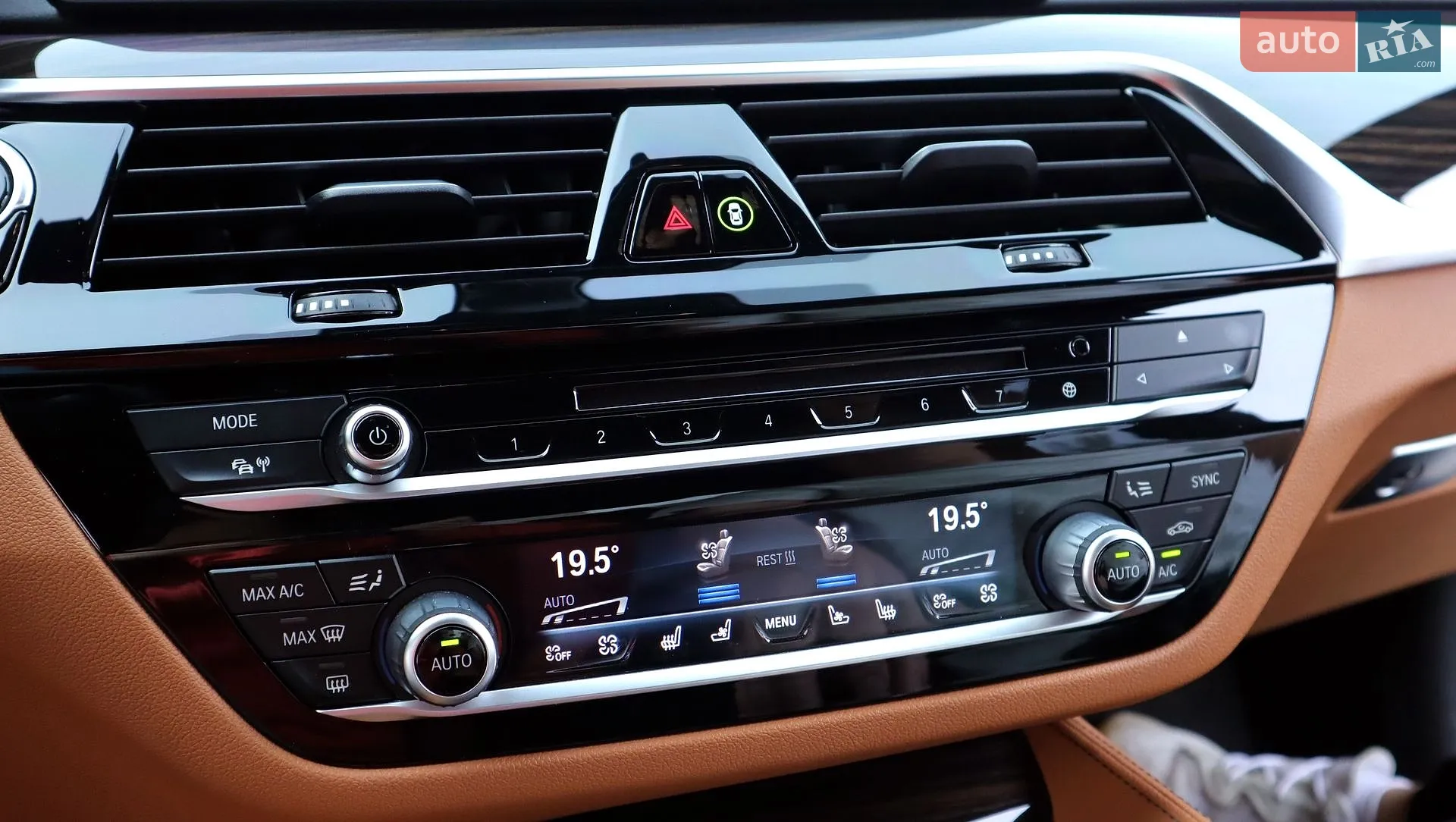 2018 BMW 5er - мініатюра 12