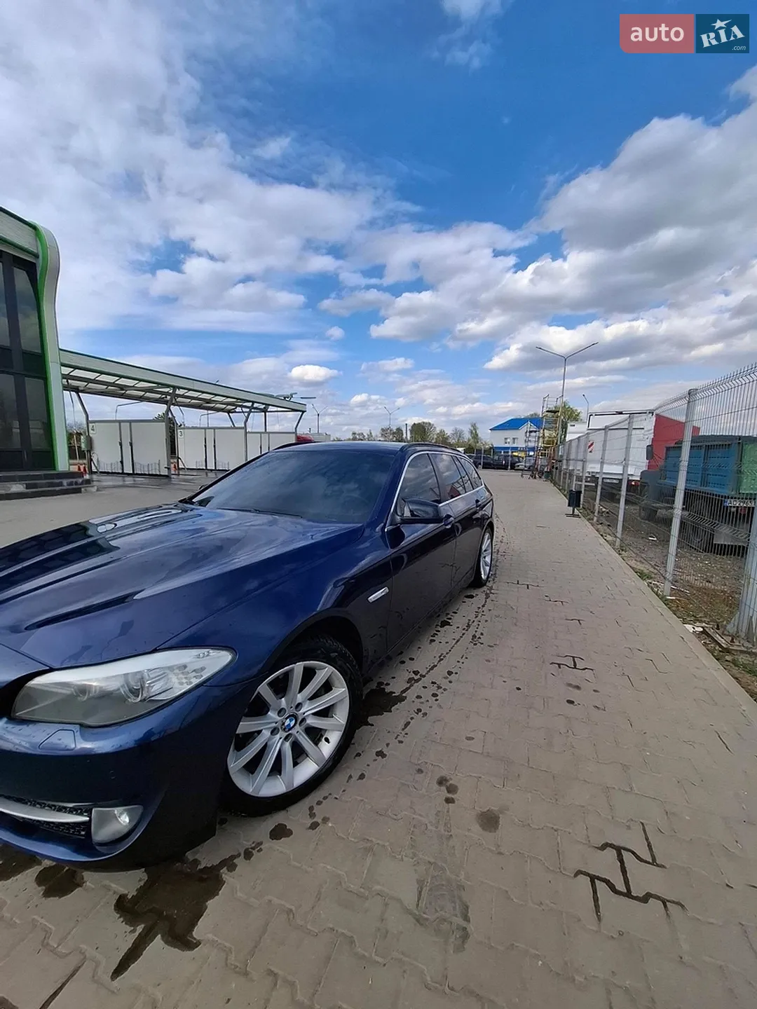 2011 BMW 5er - мініатюра 8