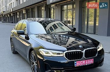 Седан BMW 5 Series 2021 в Новояворовске