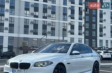 Седан BMW 5 Series 2013 в Ровно