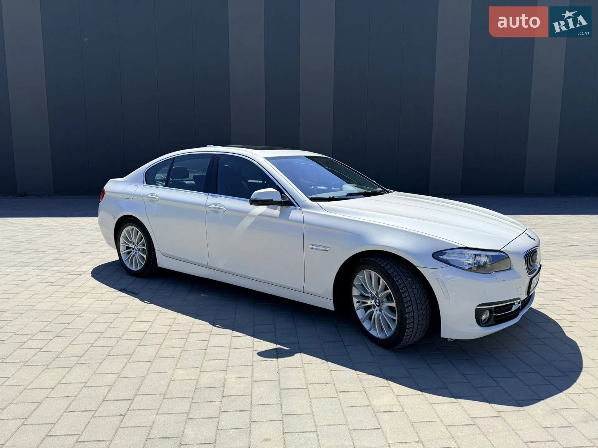2015 BMW 5er - мініатюра 4