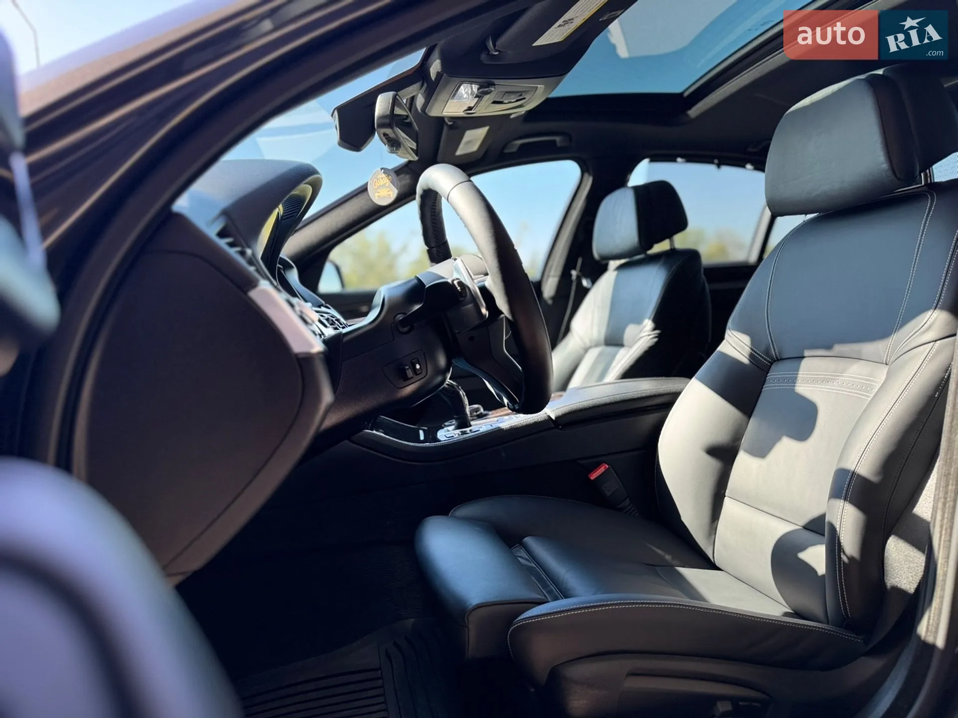 2016 BMW 5er - мініатюра 15