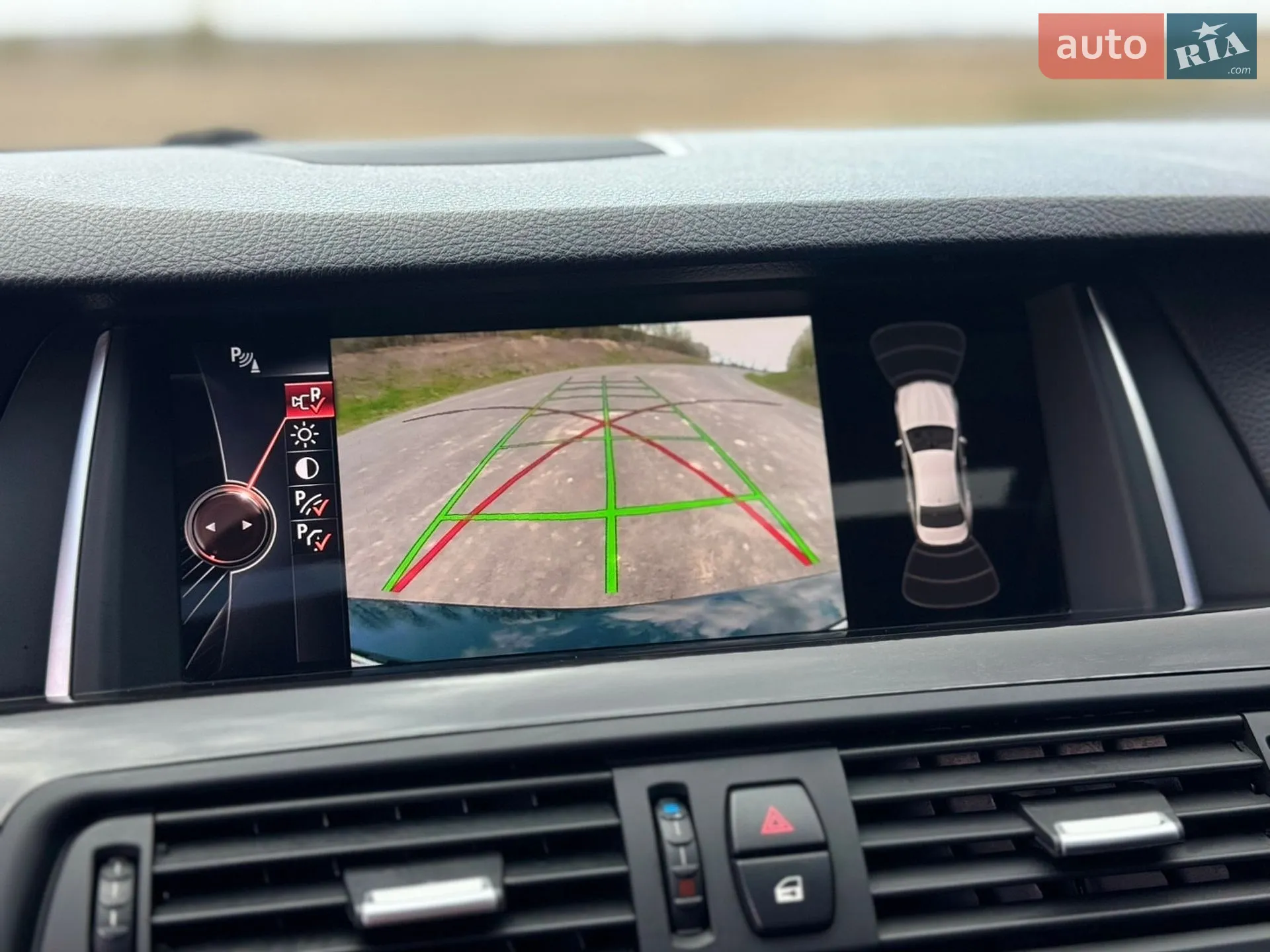 2014 BMW 5er - мініатюра 33