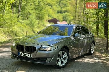 Седан BMW 5 Series 2012 в Сваляві