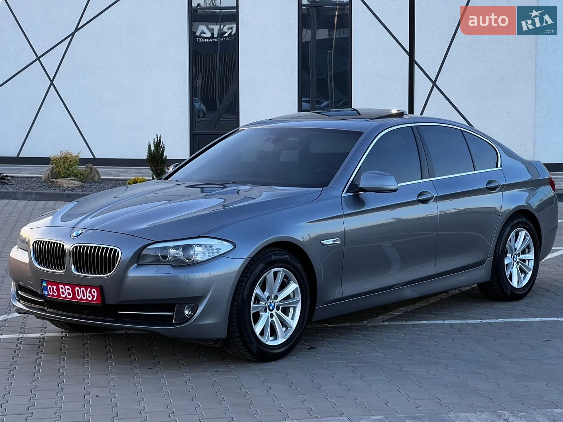2012 BMW 5er - мініатюра 5