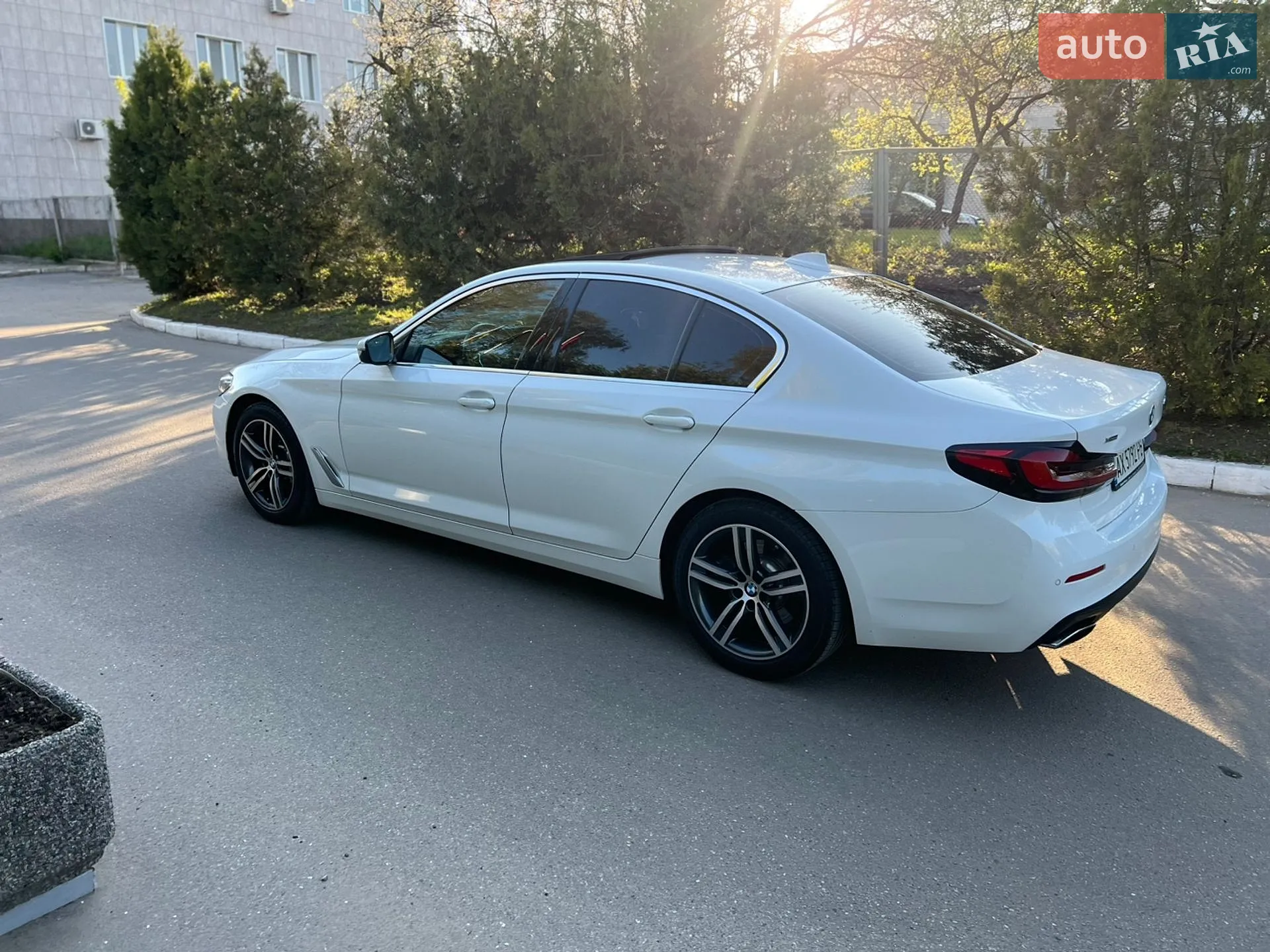 2021 BMW 5er - мініатюра 10