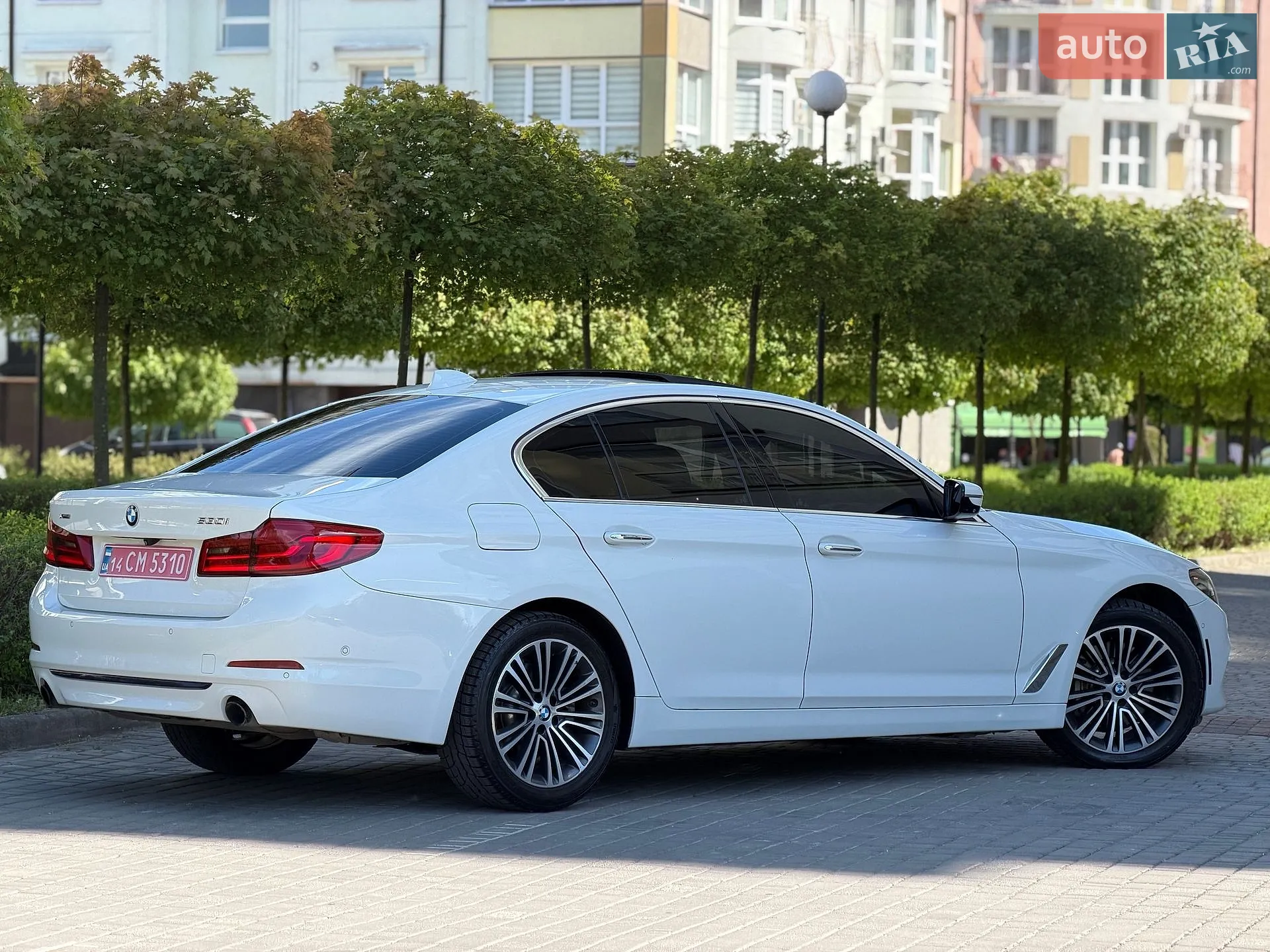 2017 BMW 5er - мініатюра 18