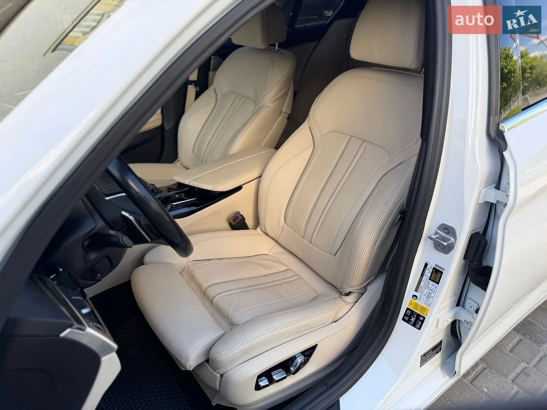 2017 BMW 5er - мініатюра 30