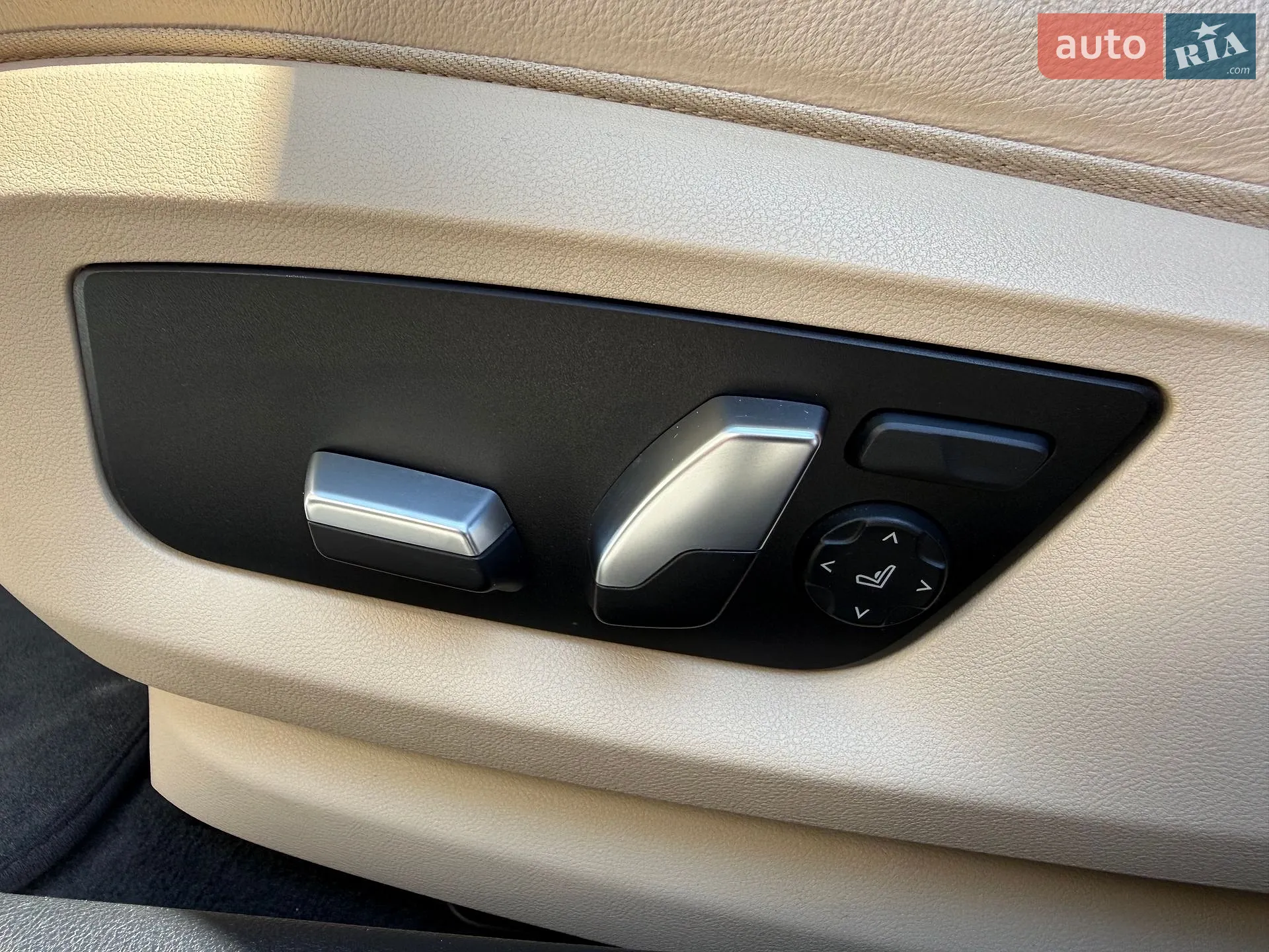 2020 BMW 5er - мініатюра 28