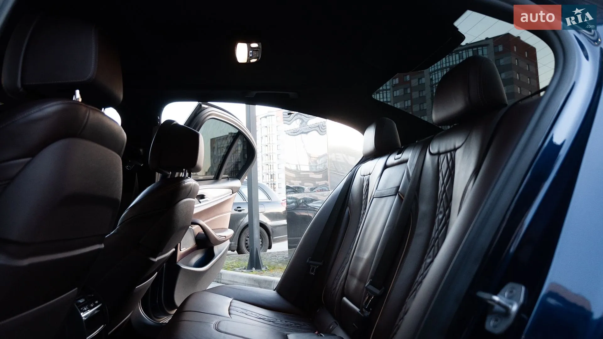2018 BMW 5er - мініатюра 23