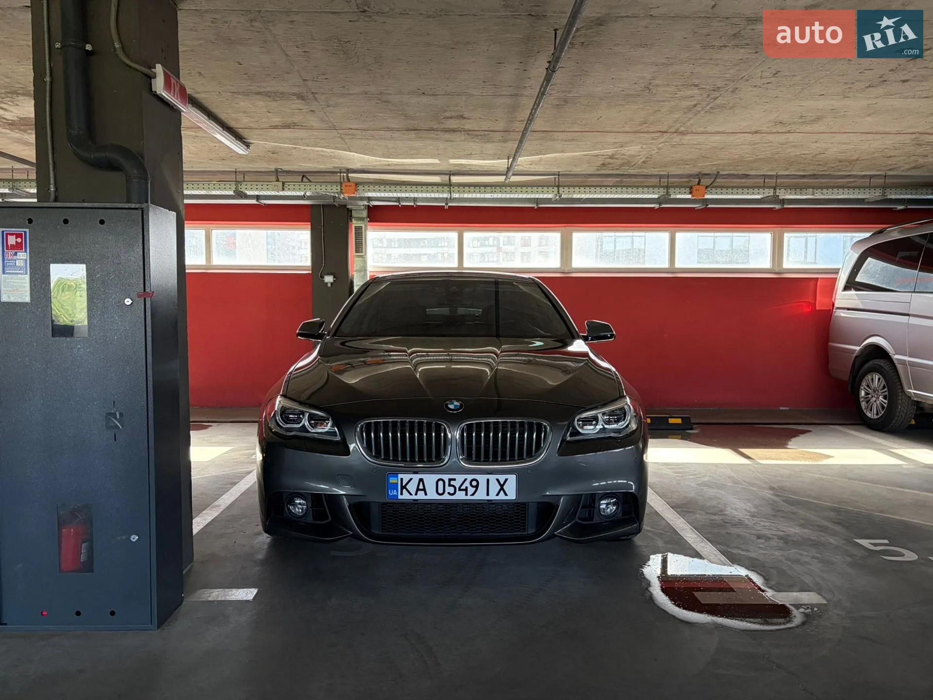 2013 BMW 5er - мініатюра 2