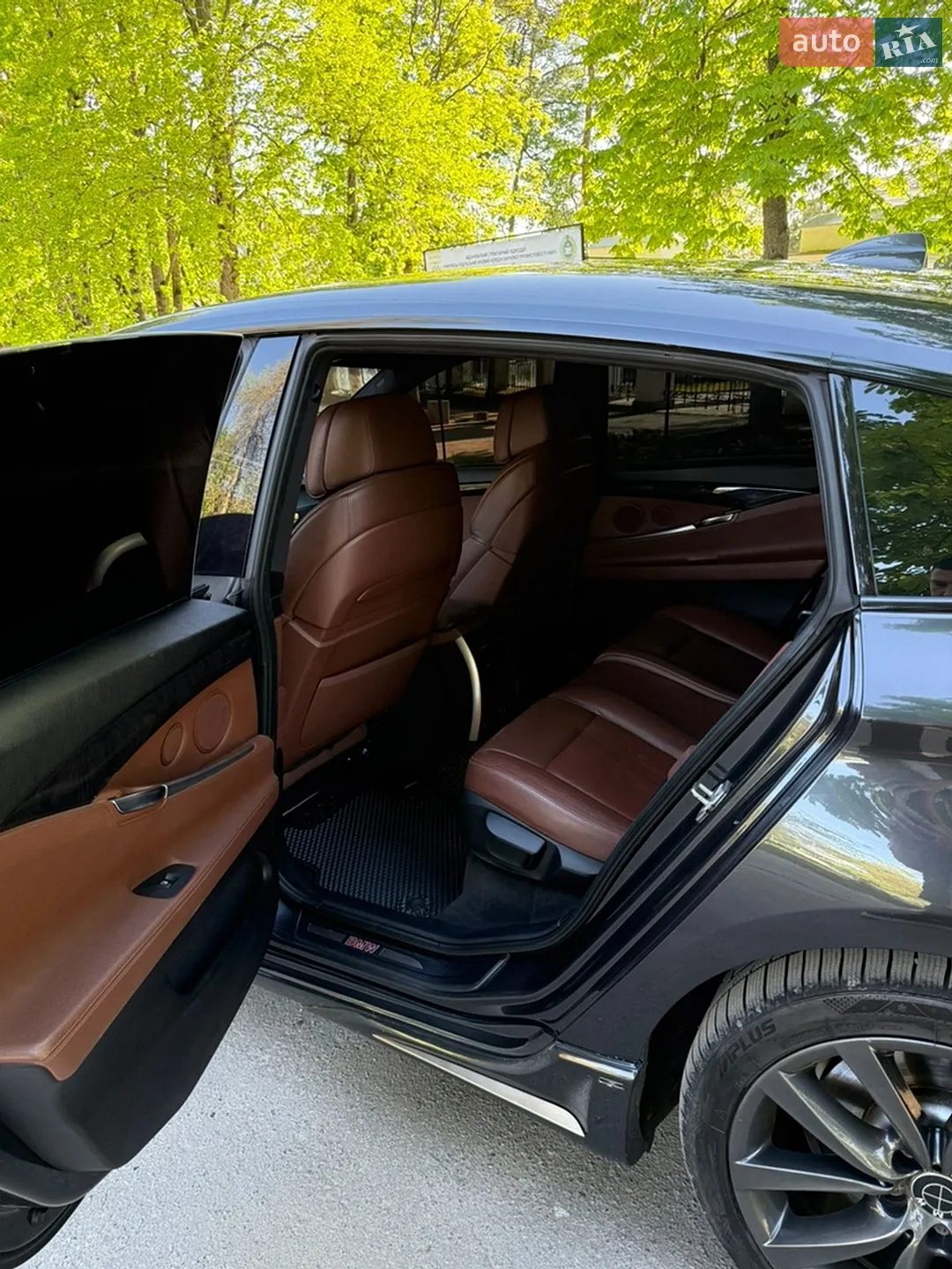 2011 BMW 5er - мініатюра 9