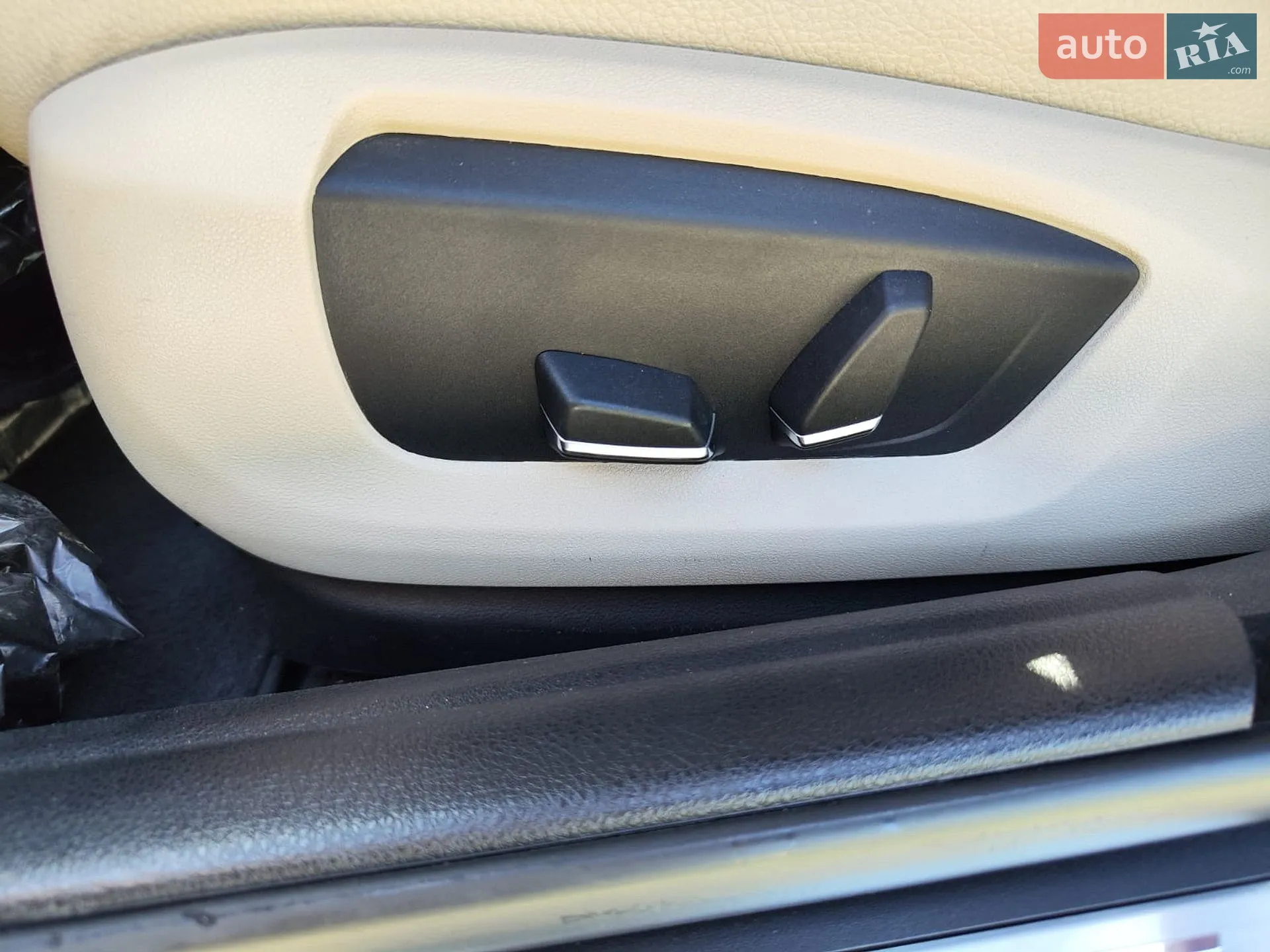 2014 BMW 5er - мініатюра 24