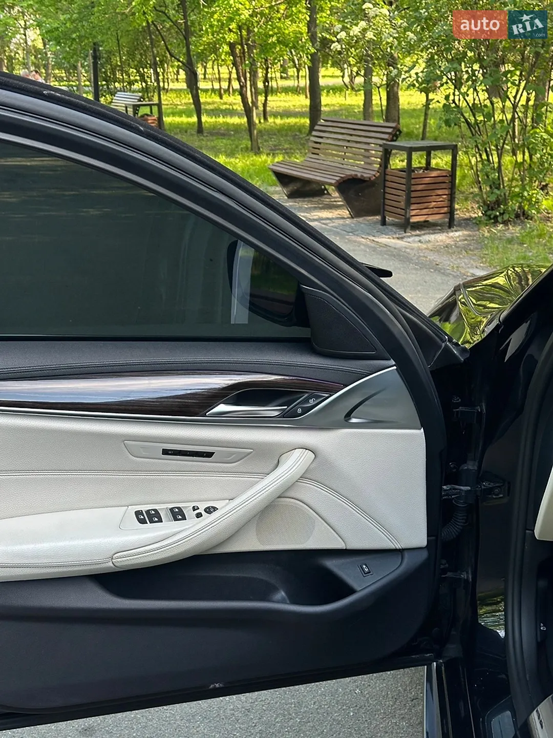 2017 BMW 5er - мініатюра 9