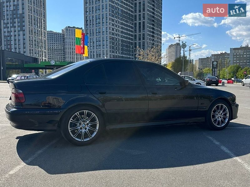 Седан BMW 5 Series 1999 в Киеве