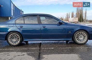 Седан BMW 5 Series 2001 в Кременчуге