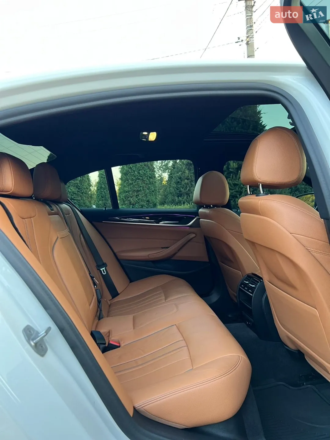 2020 BMW 5er - мініатюра 18