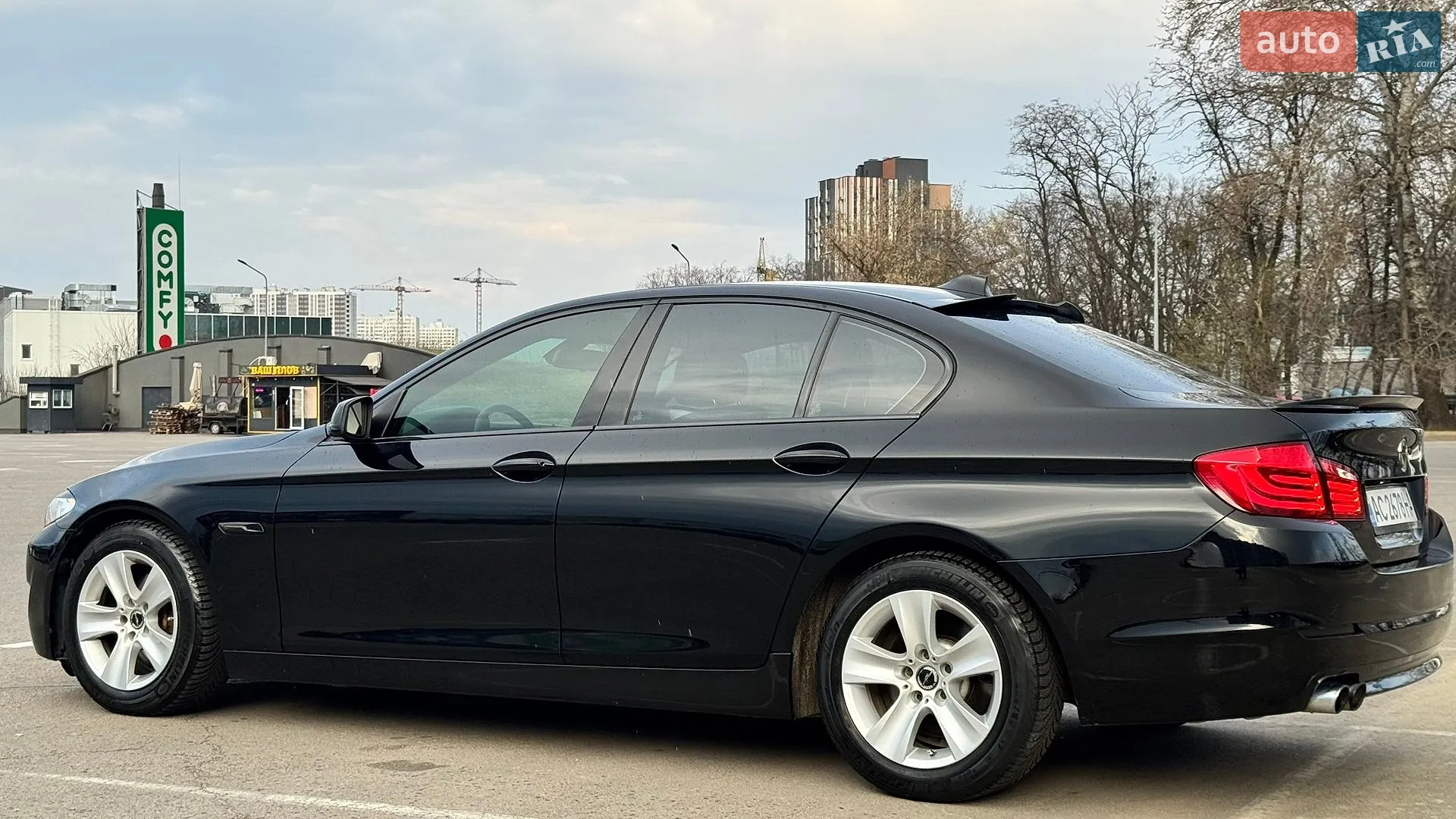 2011 BMW 5er - мініатюра 7