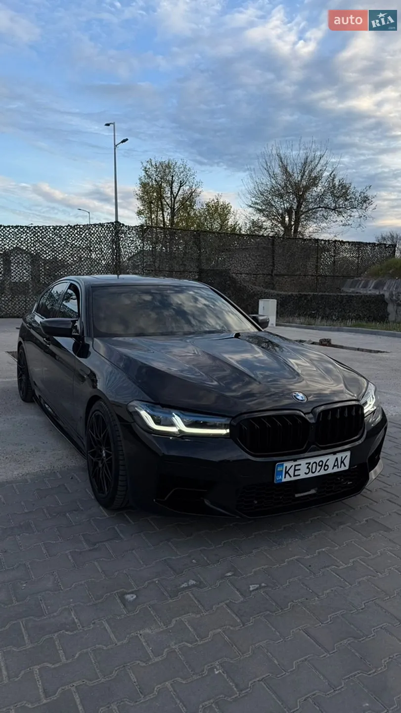 2019 BMW 5er - фото 1