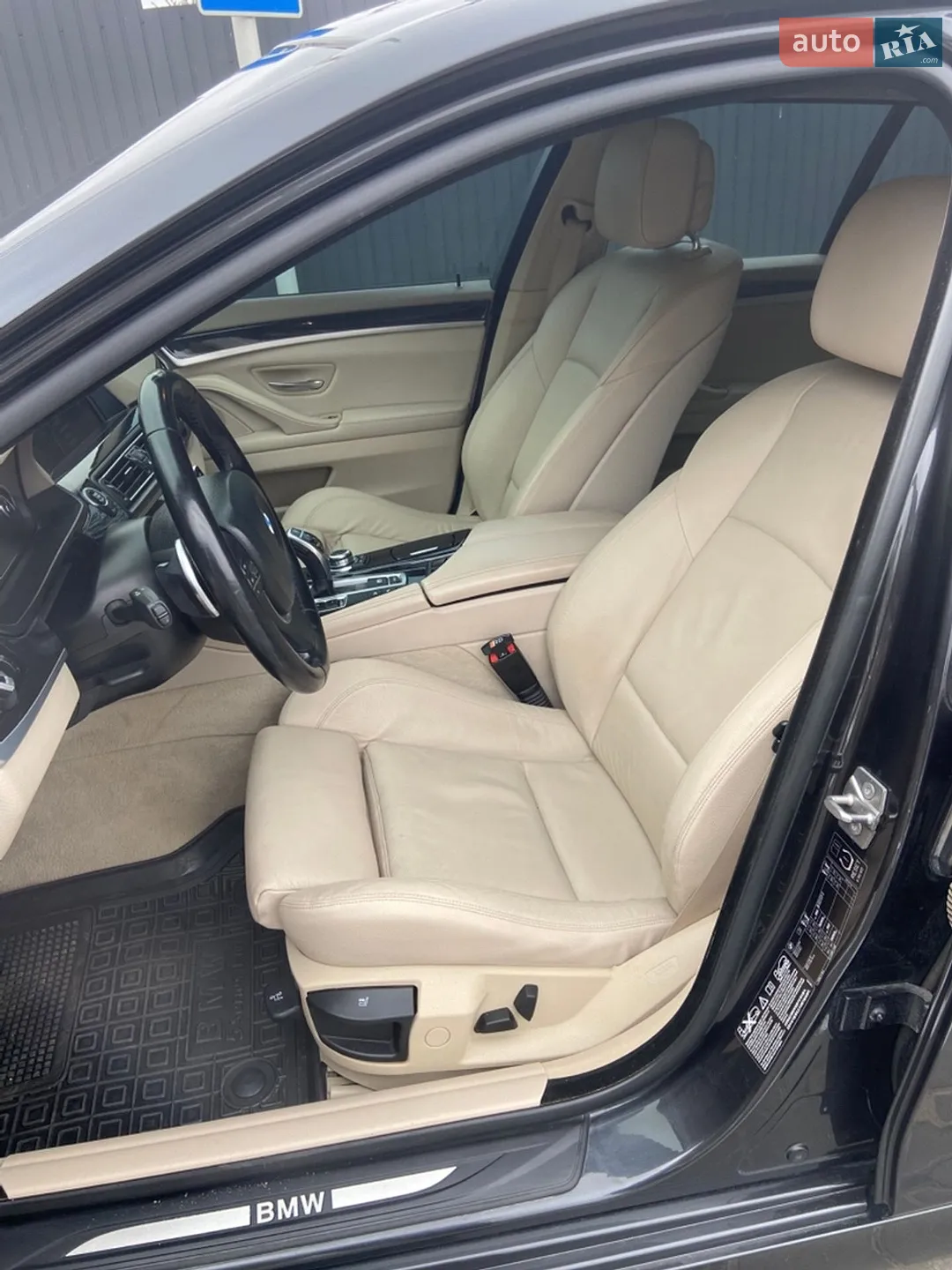 2012 BMW 5er - мініатюра 17