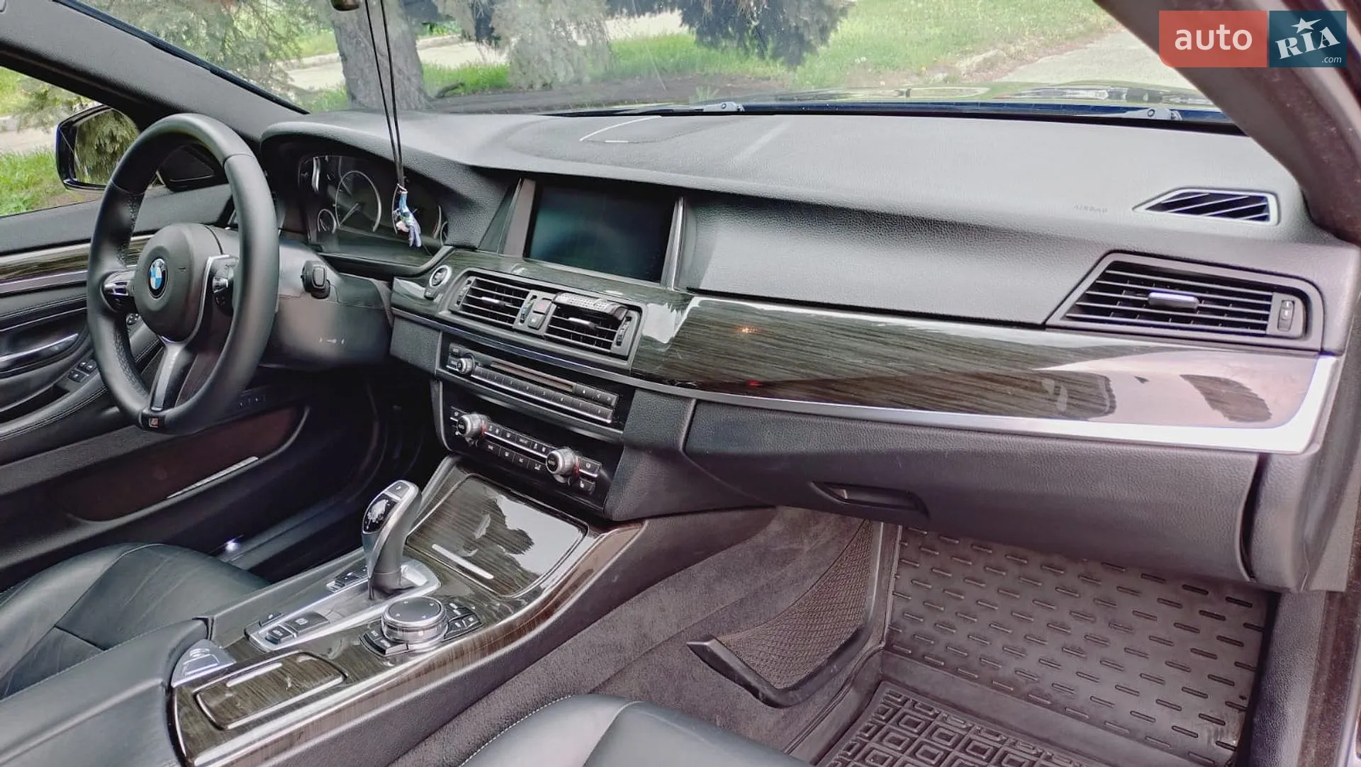 2015 BMW 5er - мініатюра 18