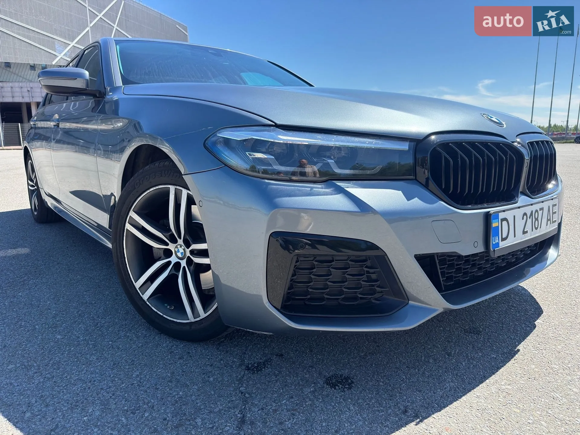 2022 BMW 5er - мініатюра 2