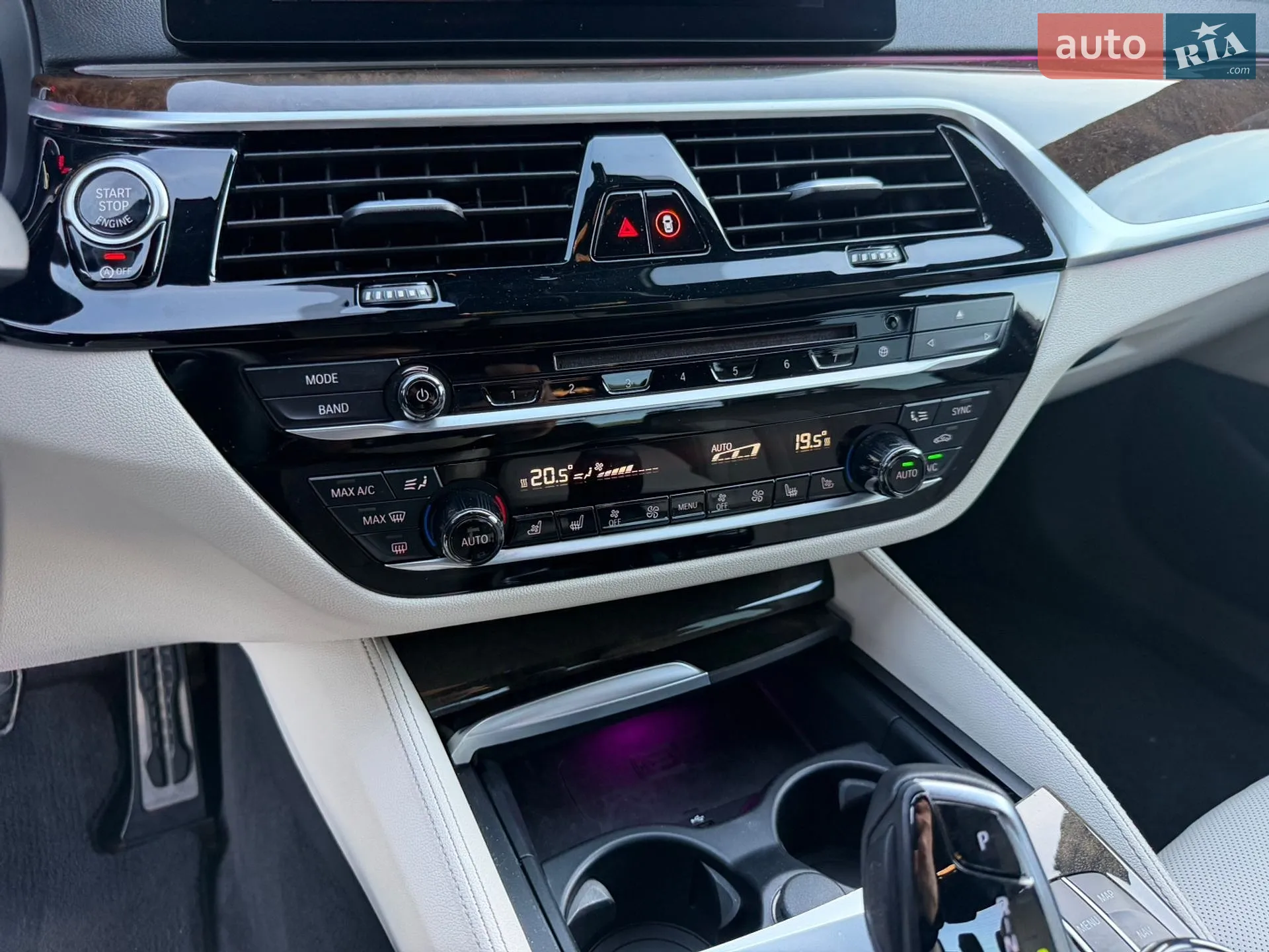 2017 BMW 5er - мініатюра 12
