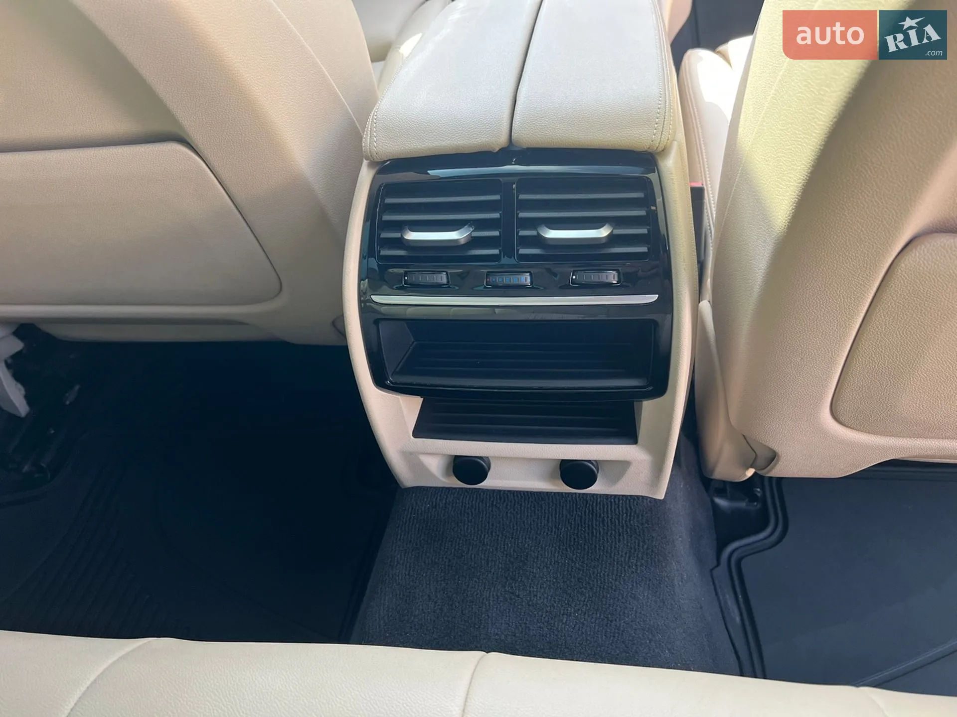 2018 BMW 5er - мініатюра 33
