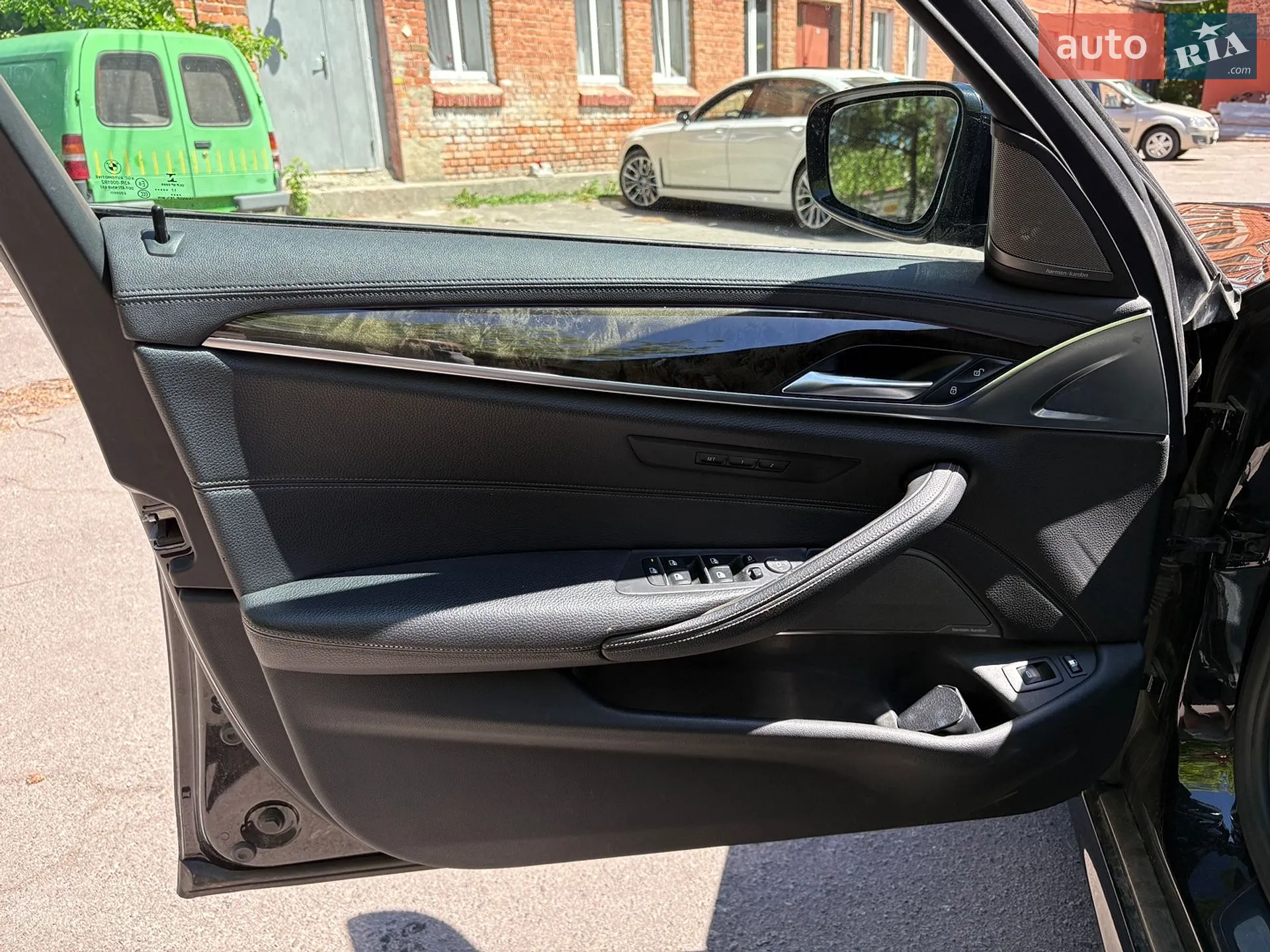 2018 BMW 5er - мініатюра 18