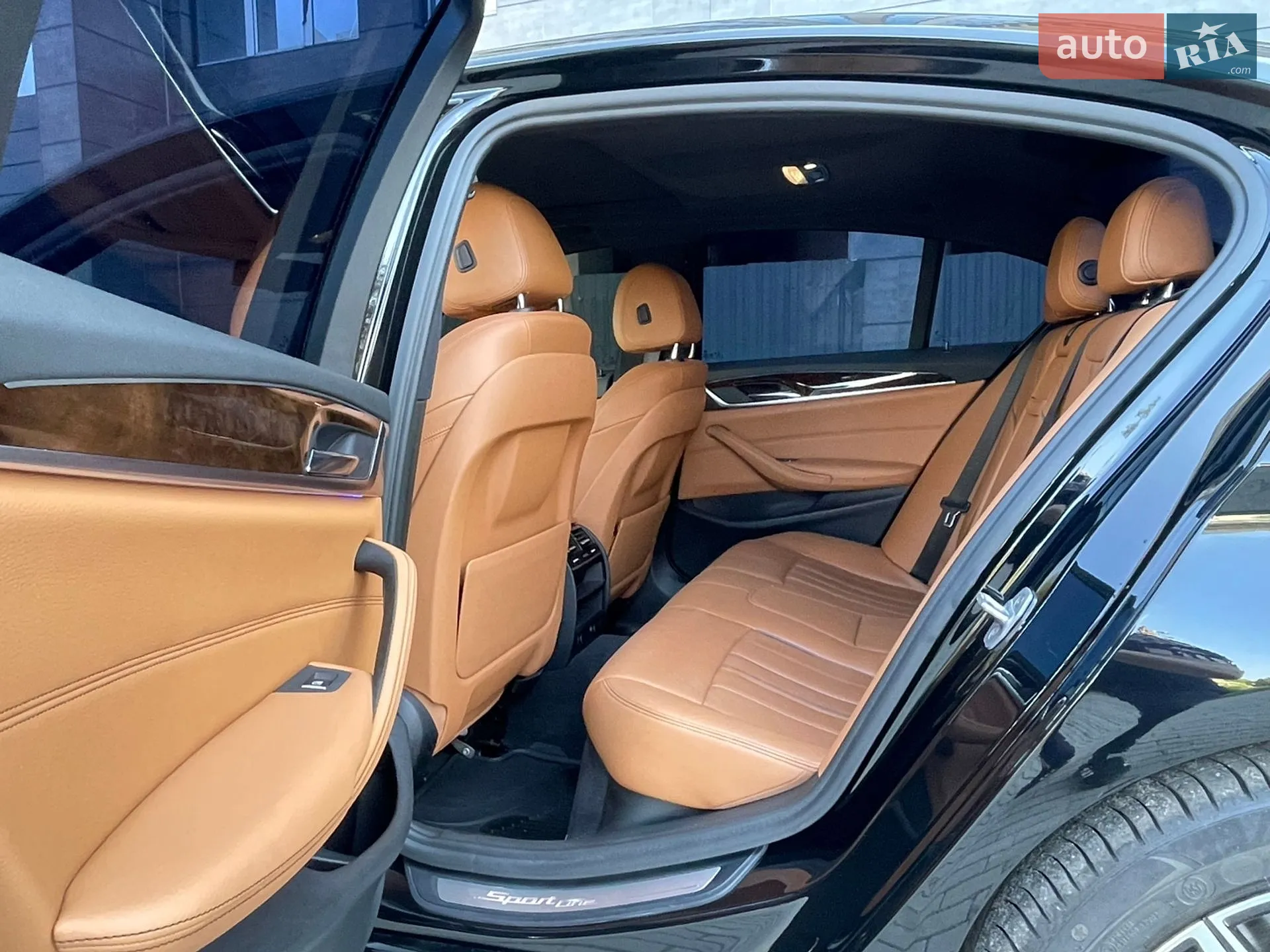 2017 BMW 5er - мініатюра 15