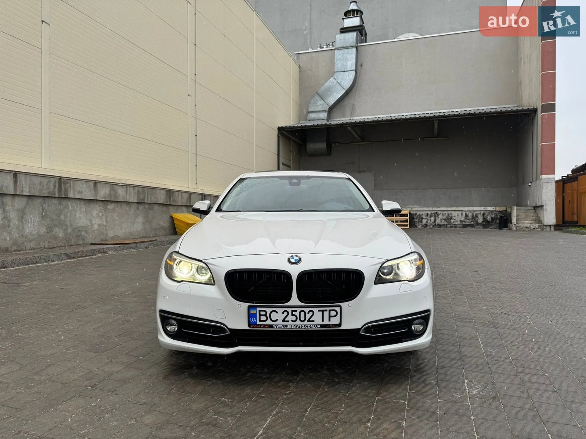 2015 BMW 5er - мініатюра 3
