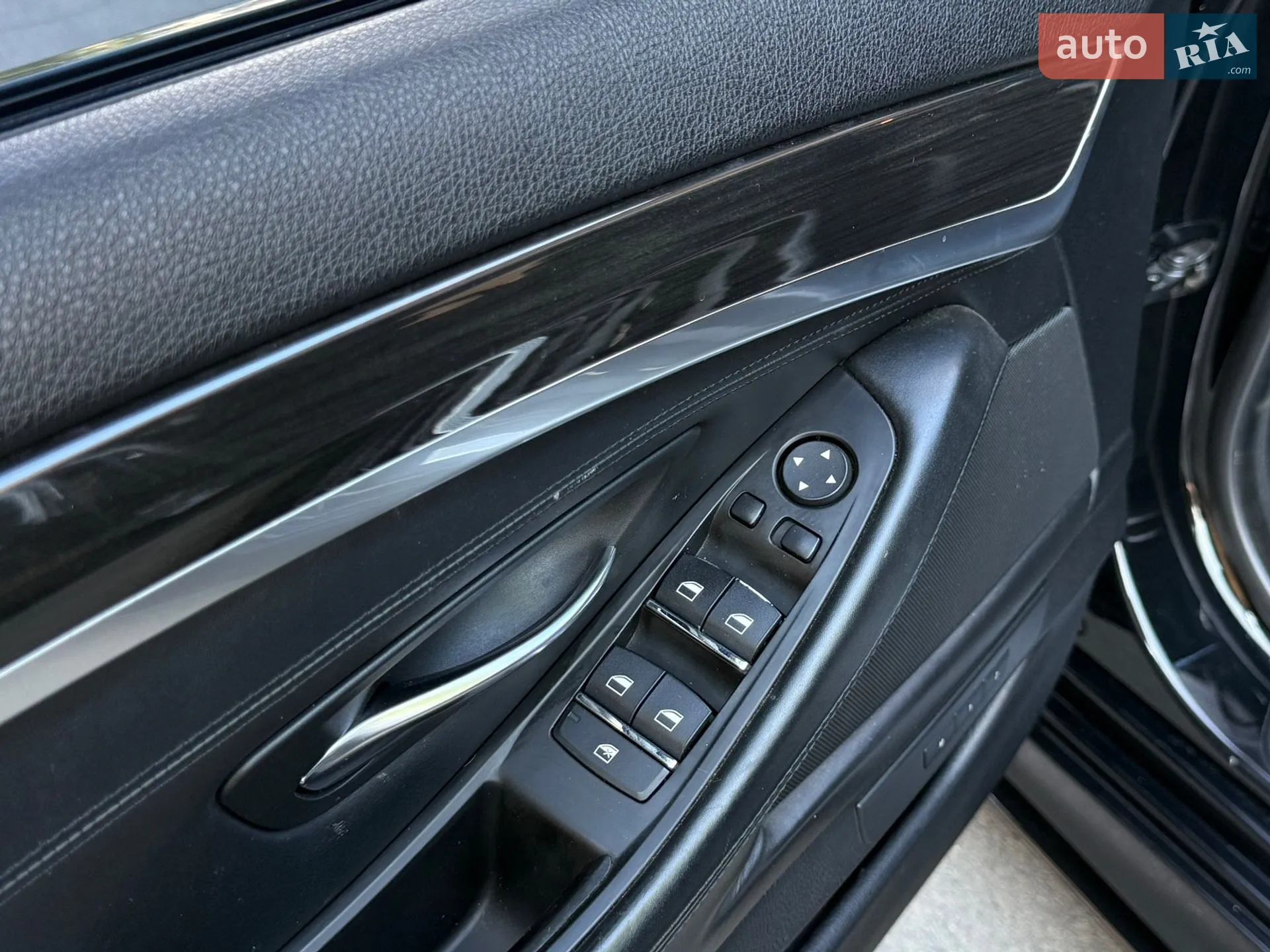 2012 BMW 5er - мініатюра 17