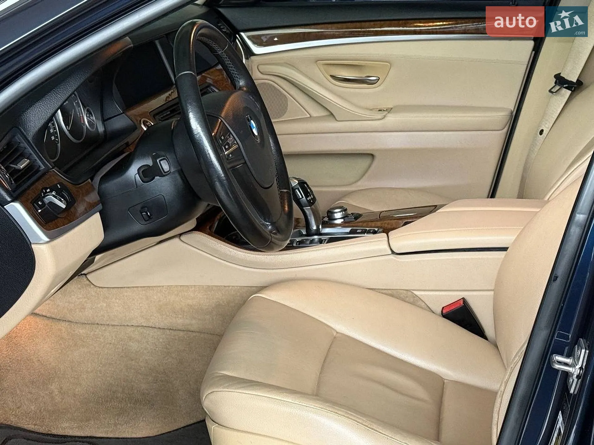 2011 BMW 5er - мініатюра 17