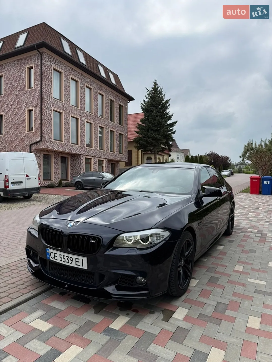 2012 BMW 5er - мініатюра 4