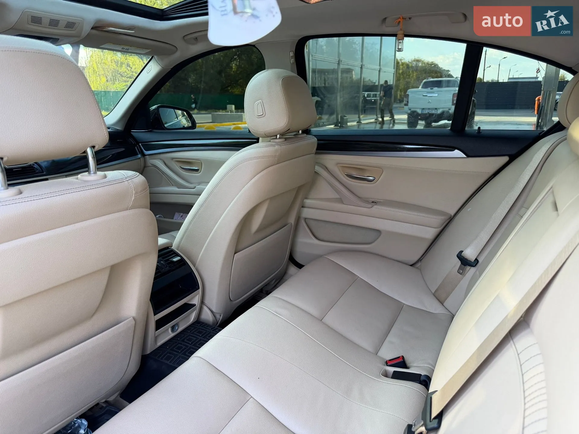 2013 BMW 5er - мініатюра 31