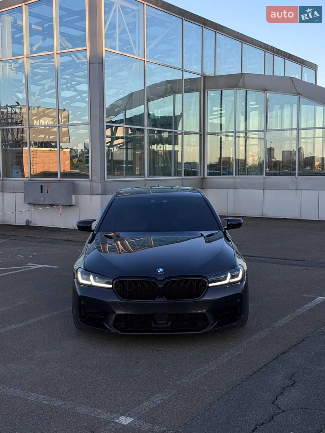 2018 BMW 5er - мініатюра 2