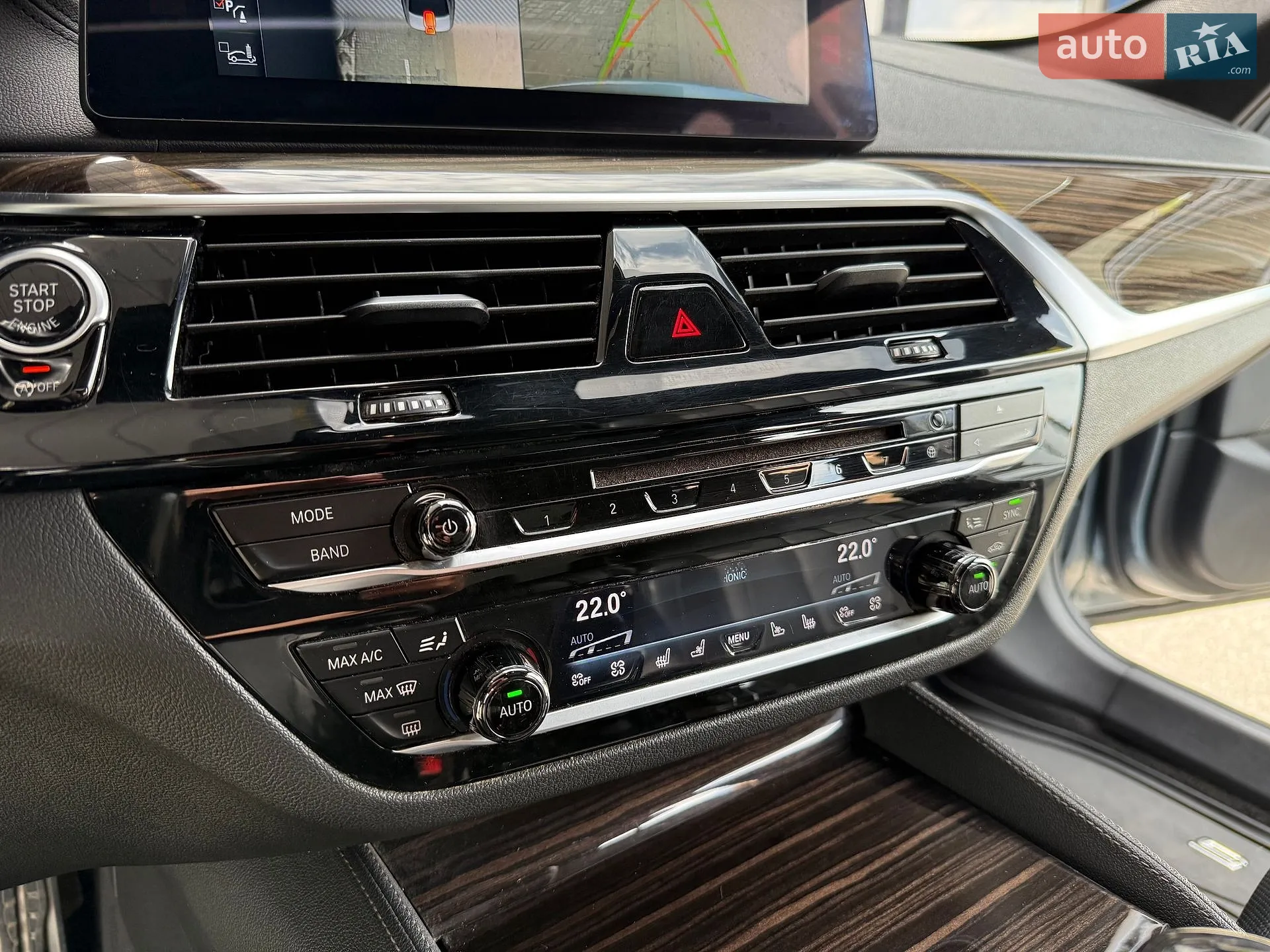 2017 BMW 5er - мініатюра 32