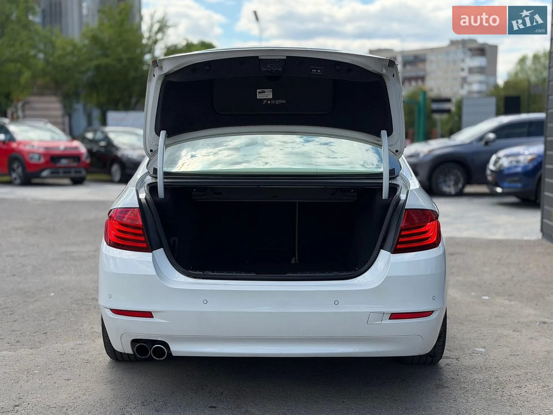 2014 BMW 5er - мініатюра 19