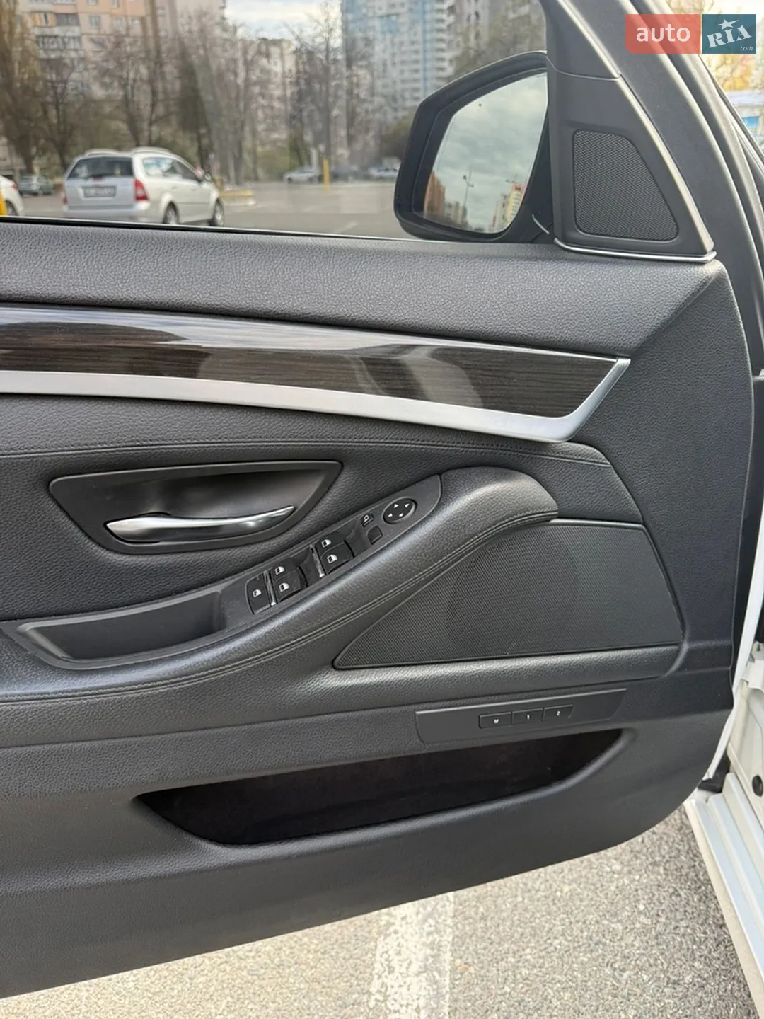 2011 BMW 5er - мініатюра 31